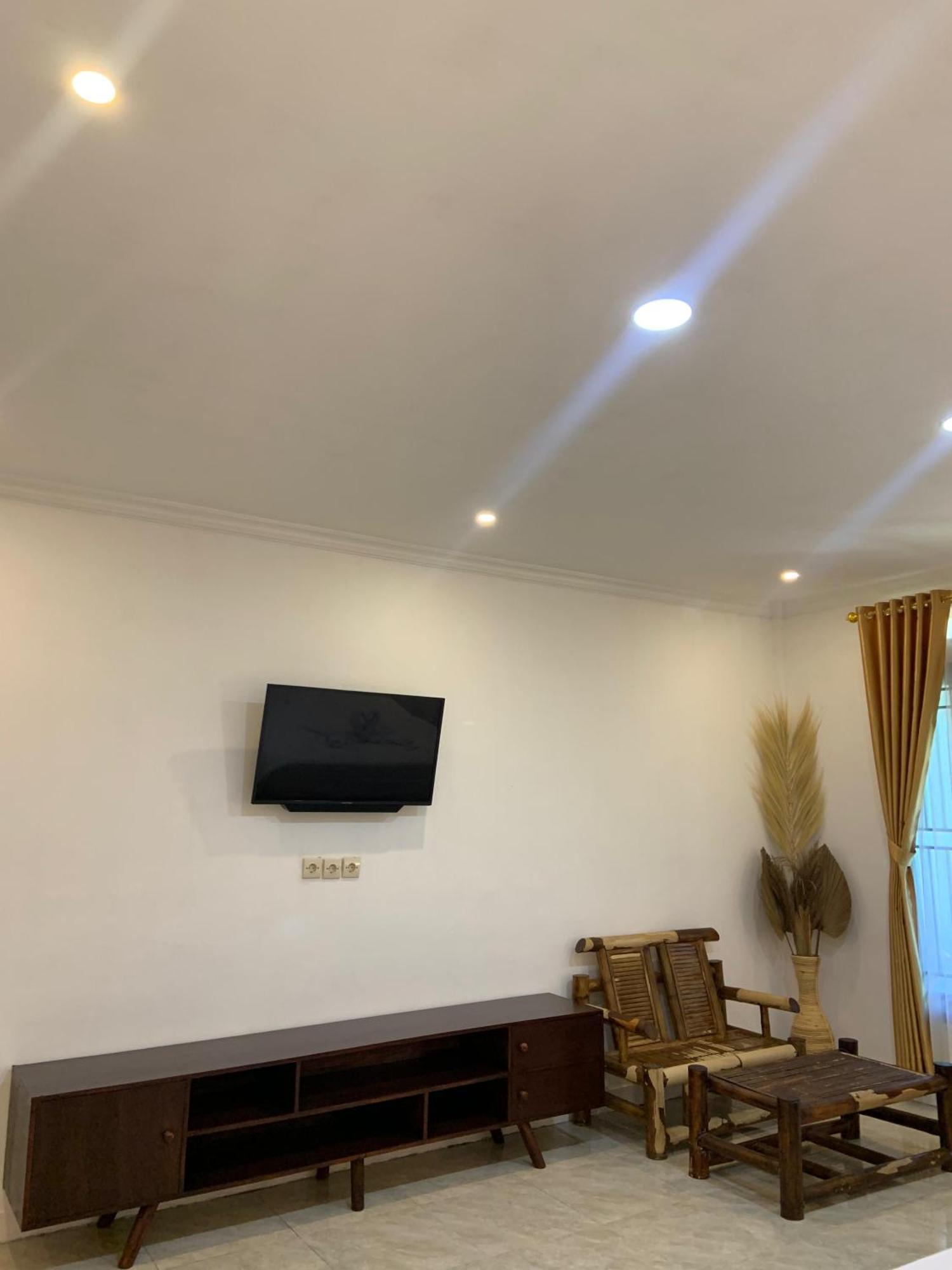 Bale Tetebatu Villa Exterior photo