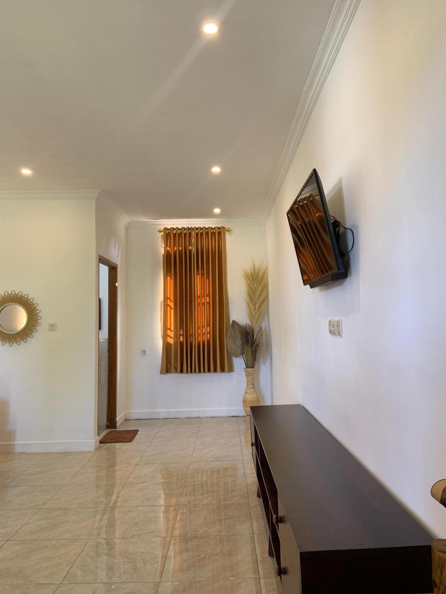 Bale Tetebatu Villa Exterior photo
